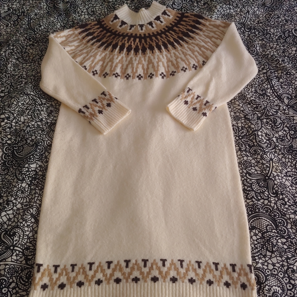 GU Sweater Dress